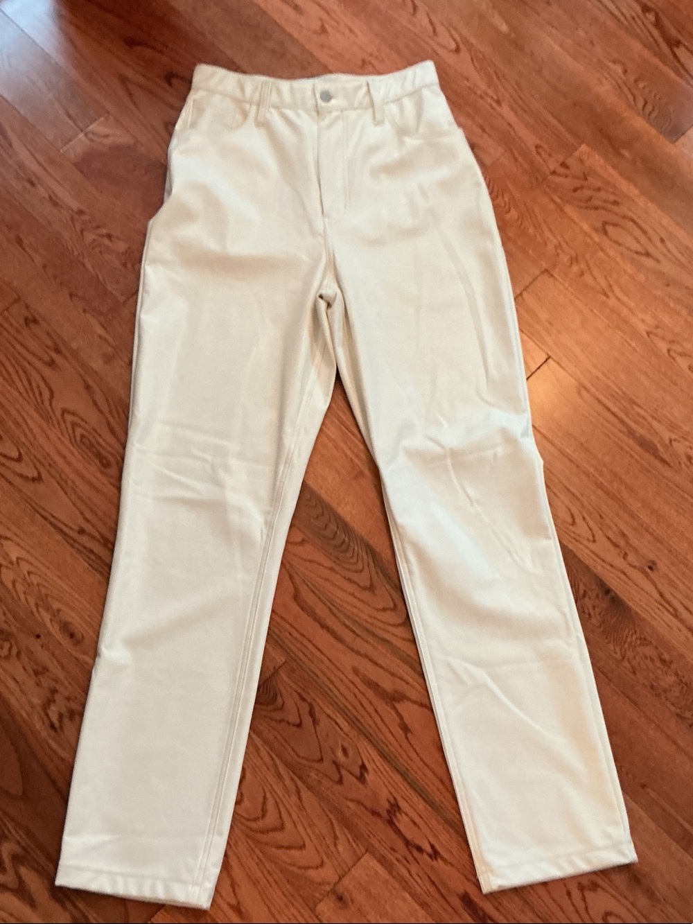 Abercrombie & Fitch Cream Leather-Look  90’s straight High Waist Pants
